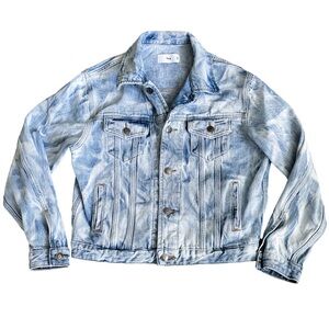 Aritzia | Tna Acid Washed Denim Jacket sz XS